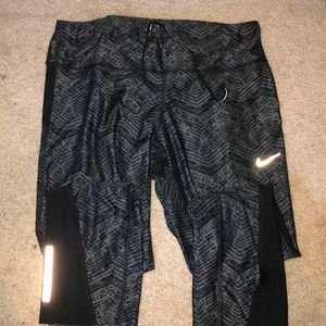 Crop Nike leggings